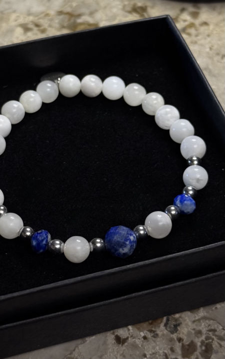 BRANSOLETKA Z KAMIENI NATURALNYCH – KAMIEŃ KSIĘŻYCOWY, HEMATYT, LAPIS LAZULI